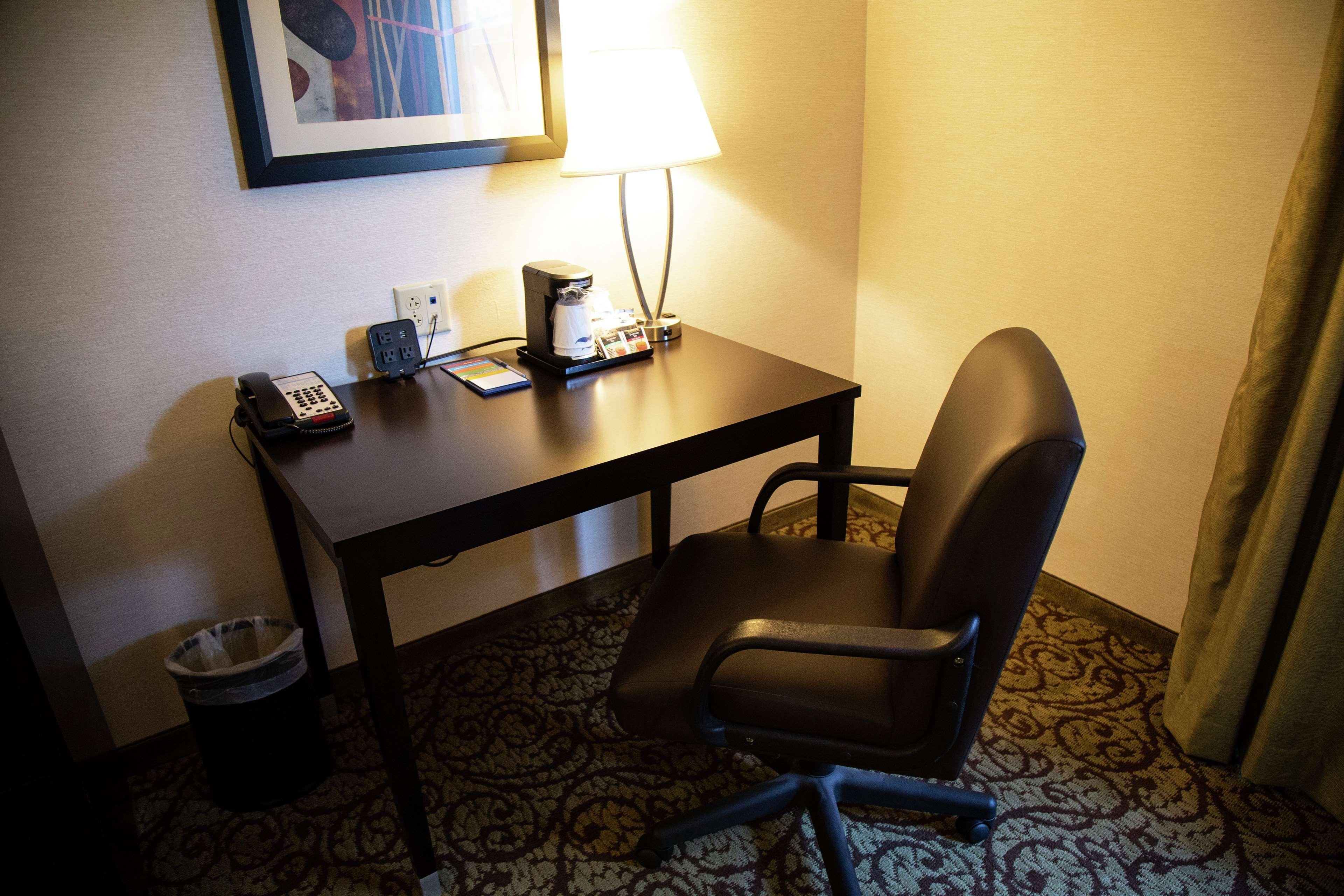 Hampton Inn & Suites Sharon West Middlesex Dış mekan fotoğraf