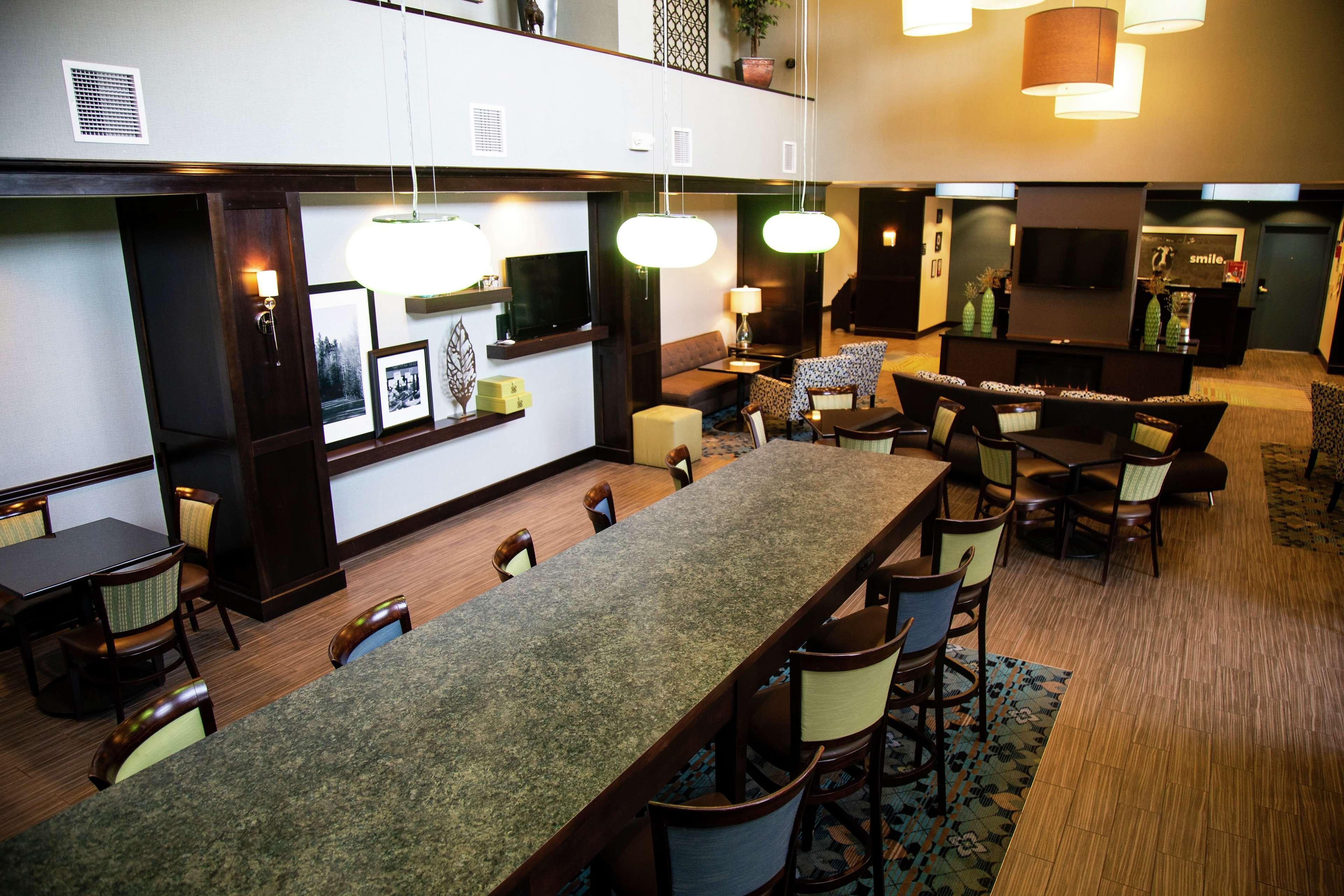 Hampton Inn & Suites Sharon West Middlesex Dış mekan fotoğraf