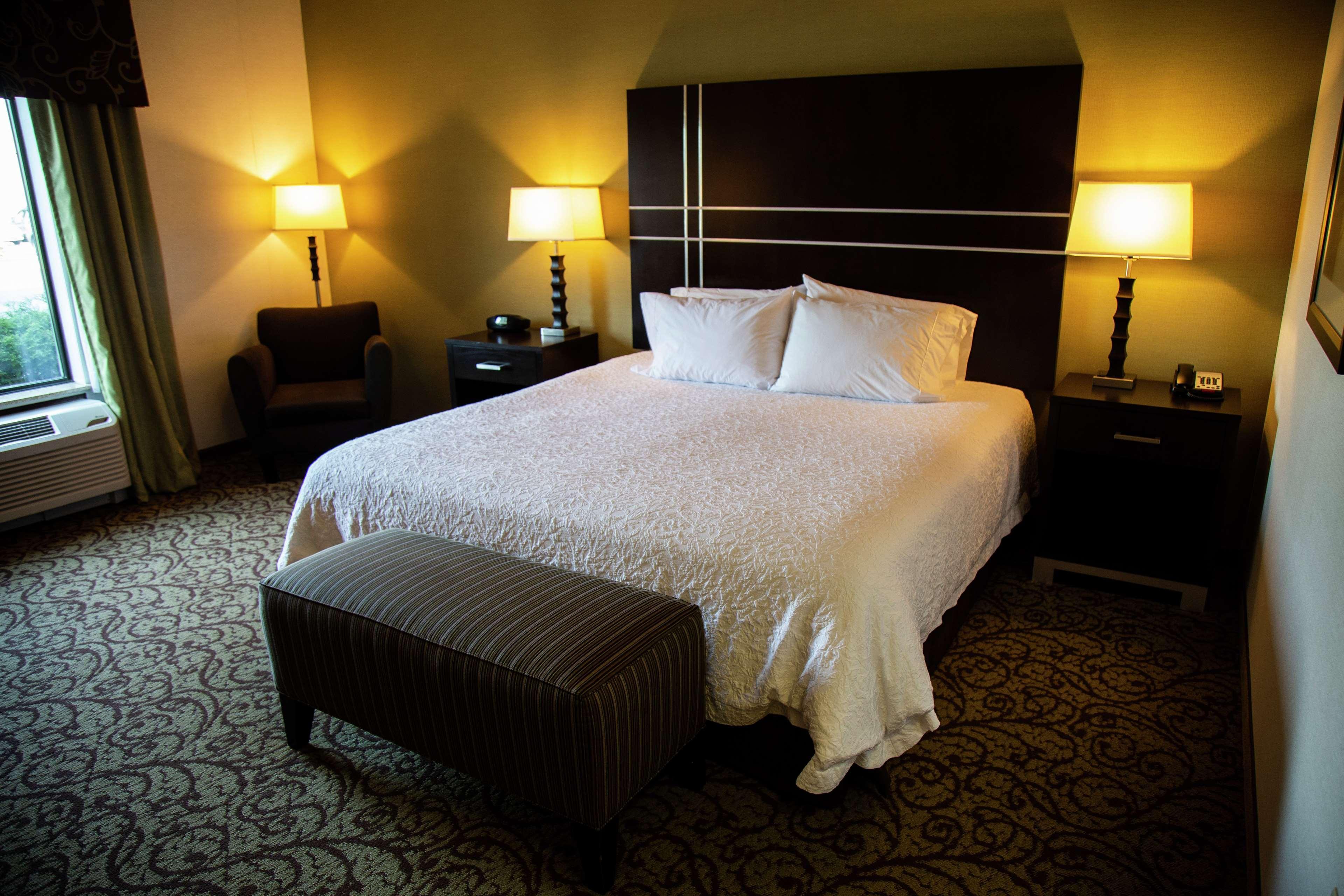 Hampton Inn & Suites Sharon West Middlesex Dış mekan fotoğraf