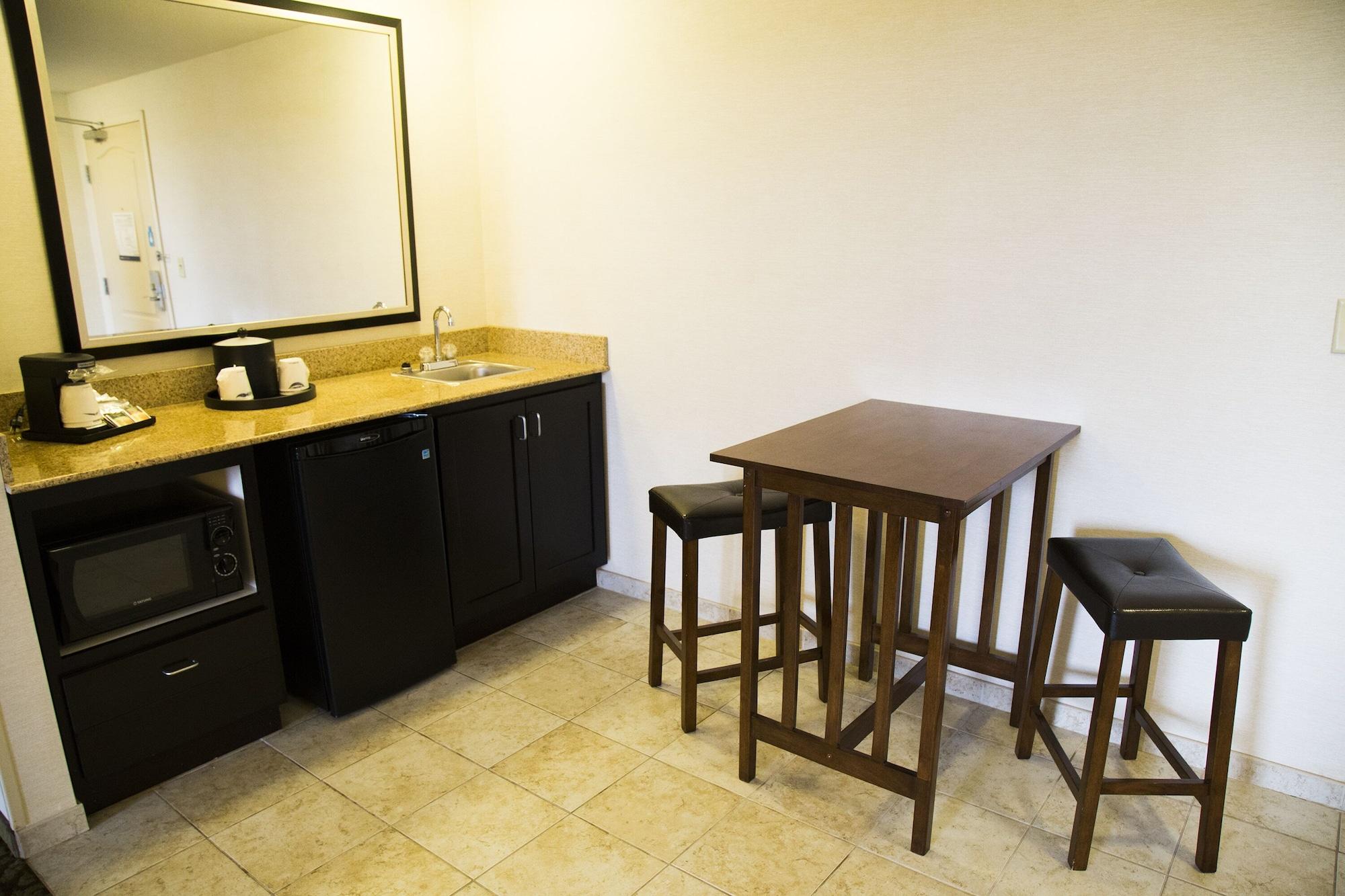 Hampton Inn & Suites Sharon West Middlesex Dış mekan fotoğraf